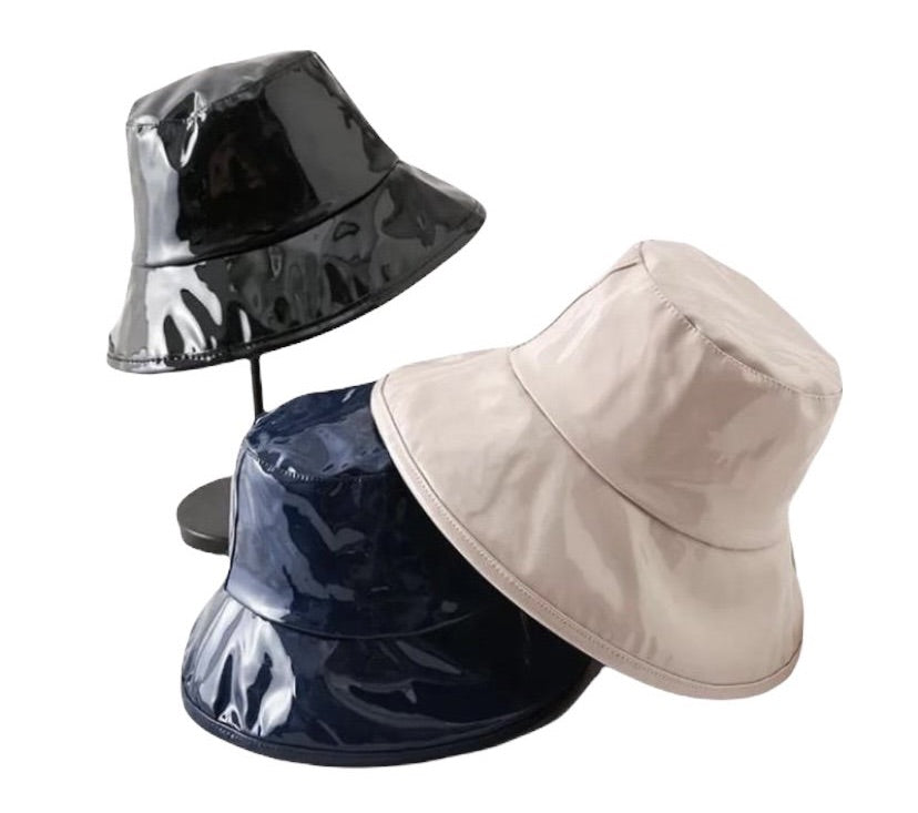 Pre-owned Leather Bucket Hat ($228) ❤ liked on Polyvore featuring
